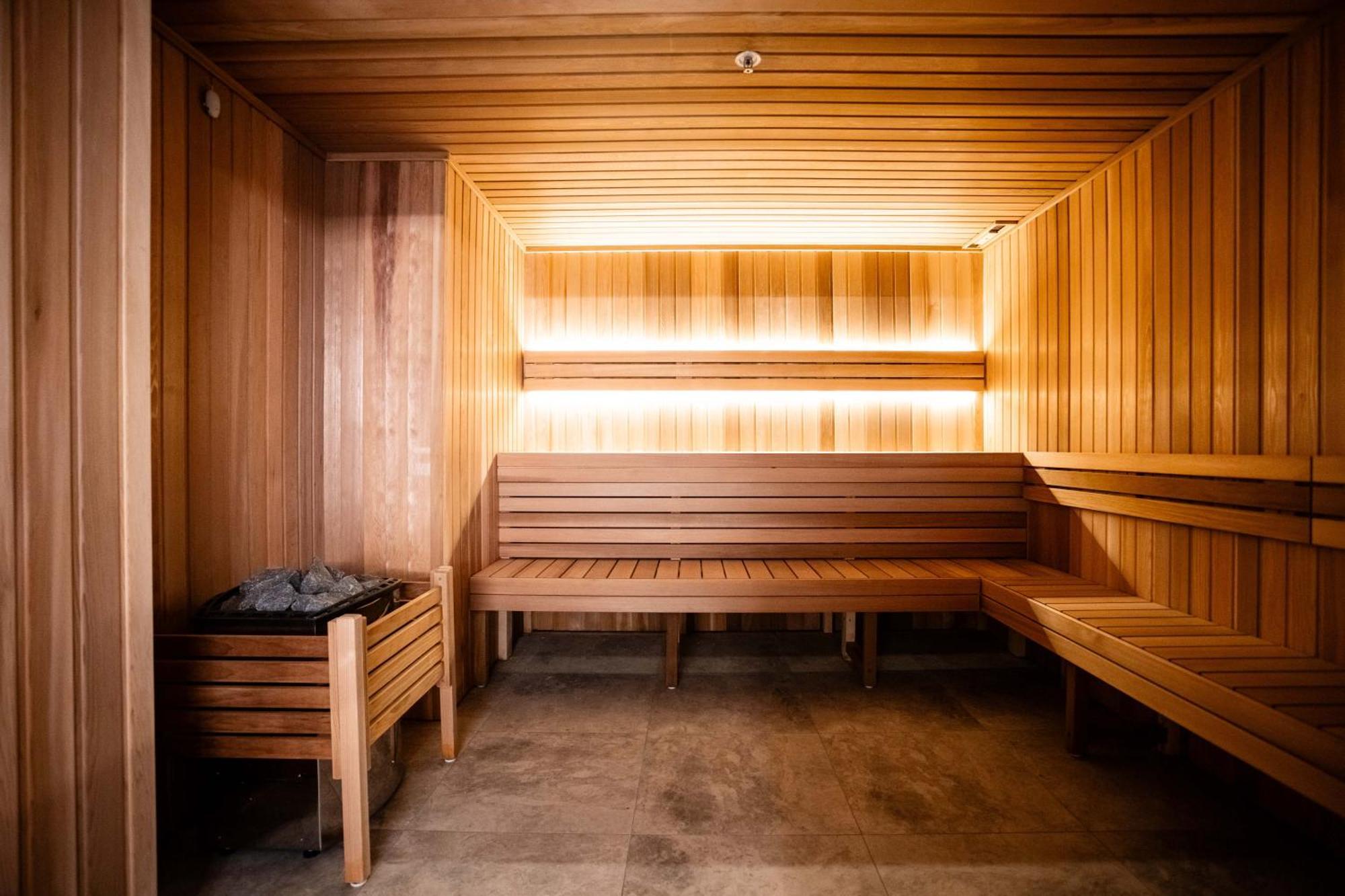 Meriton Suites キャンベラ エクステリア 写真 A sauna